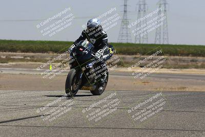 media/Sep-01-2025-Lets Ride (Mon) [[4370d11284]]/B Group/1220pm (Wheelie Bump)/